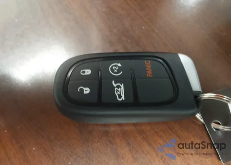 2016 Jeep Cherokee Overland from USA, damaged, VIN 1C4PJLJS2GW338987